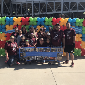 Itzel’s Backup Dancers